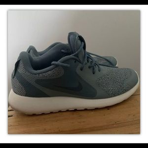 Nike Zaca Women's Sneakers Blue Gray Size 9